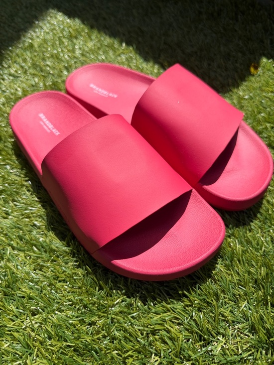Brandblack Shoes - Brandblack Women's Reddish Pink Slide Sandals